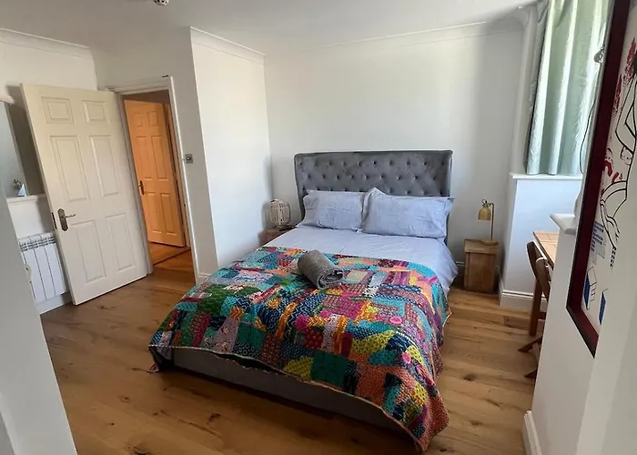 Large One Bedroom *